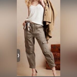 Banana Republic Twill Belted Tapper pants NWOT